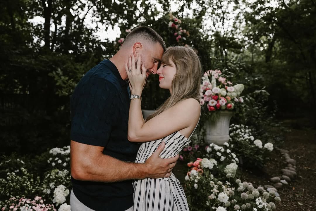 Instagram Algorithm Secrets: What Taylor Swift Can Teach Your Brand 1 Instagram Algorithm - Work With It - Sociosight.Co